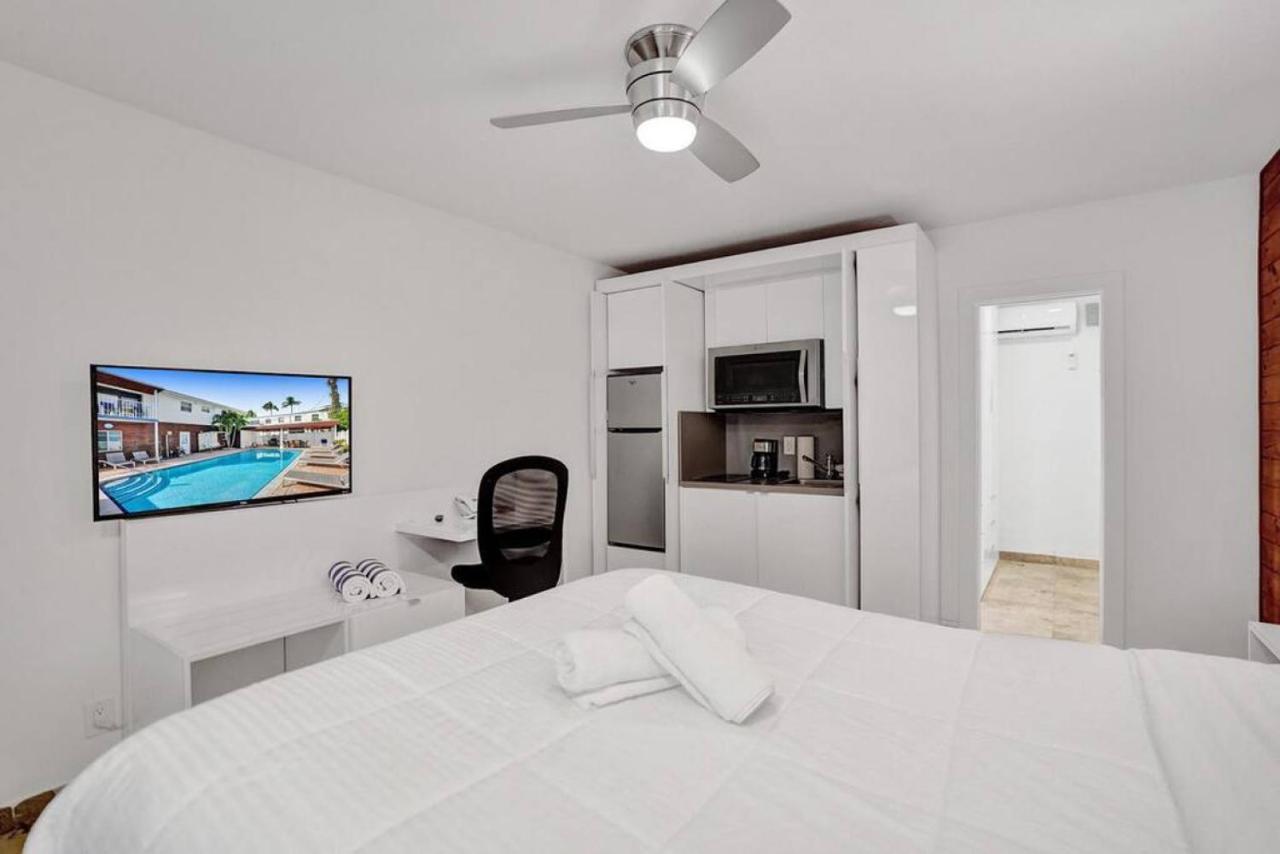 Waves Beach Town Cozy Studio Apartment Pompano Beach Eksteriør bilde