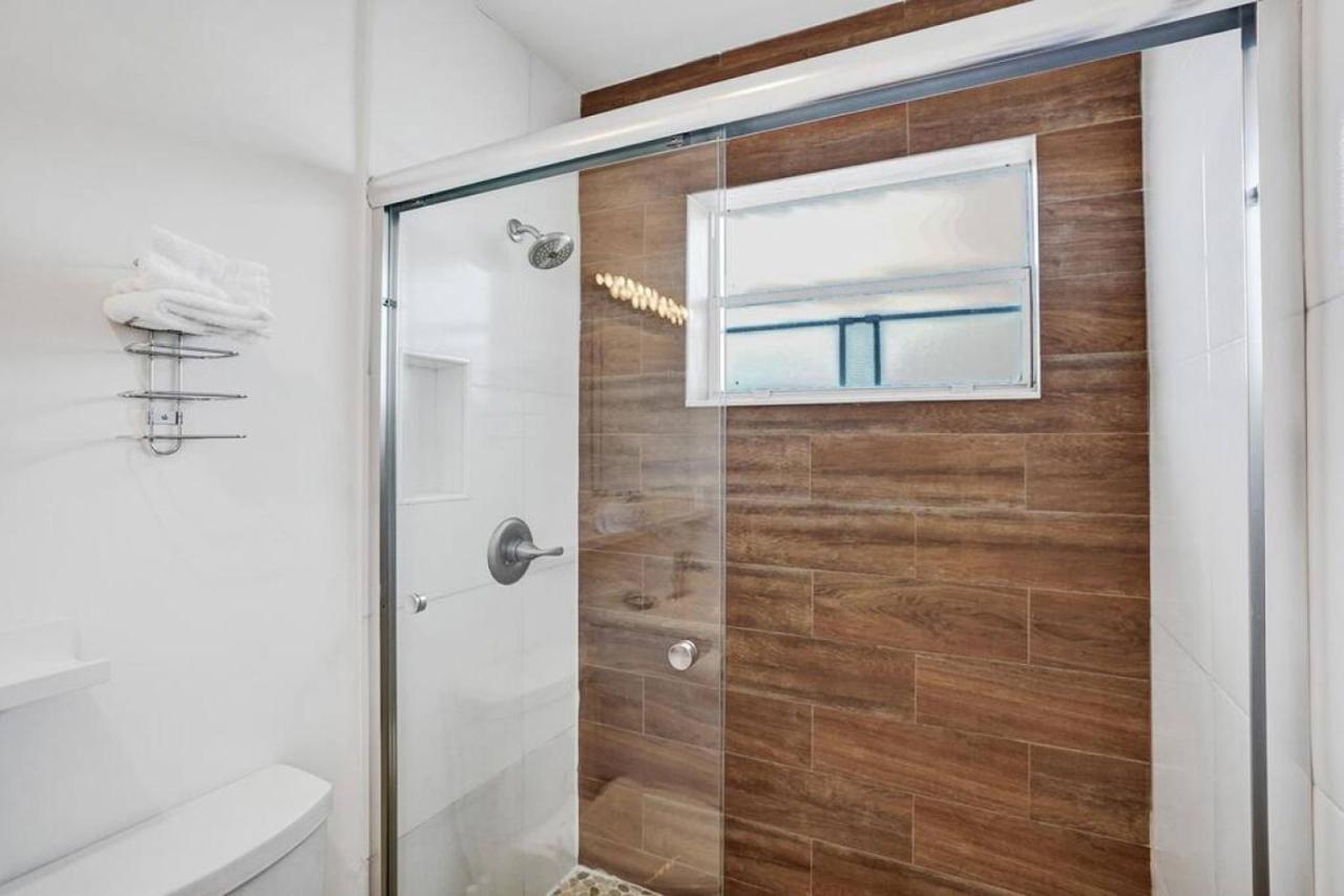 Waves Beach Town Cozy Studio Apartment Pompano Beach Eksteriør bilde